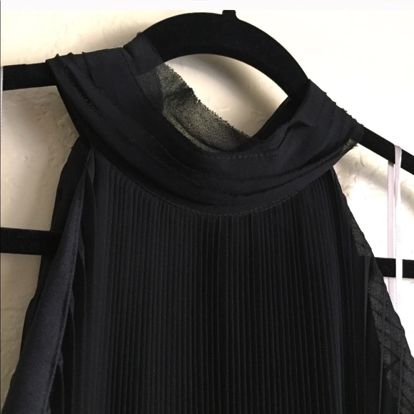 NWOT 🐞F21 Black Pleated Dress - Picture 4 of 5